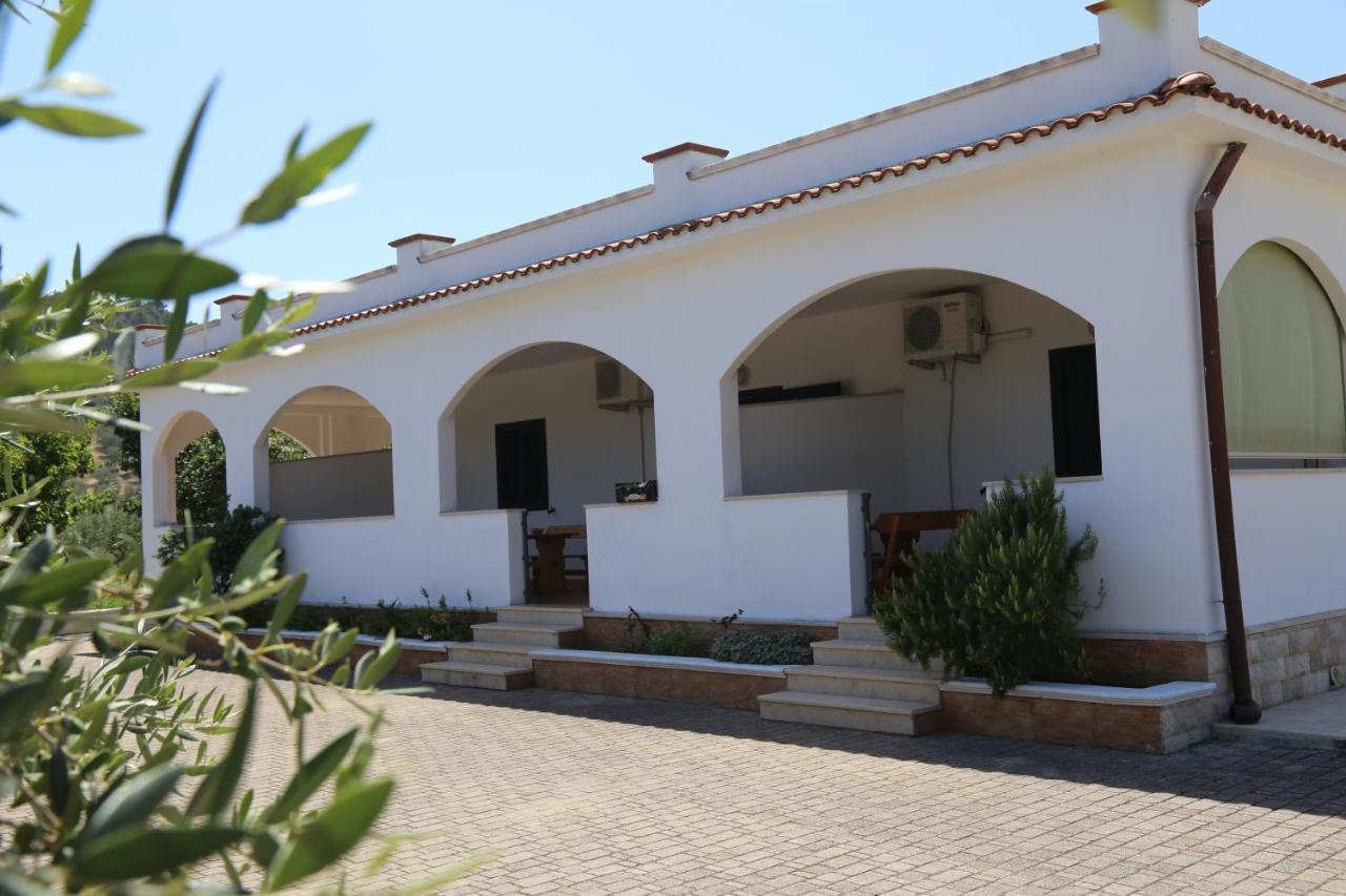 Annaluce Apartments Vieste Exterior photo